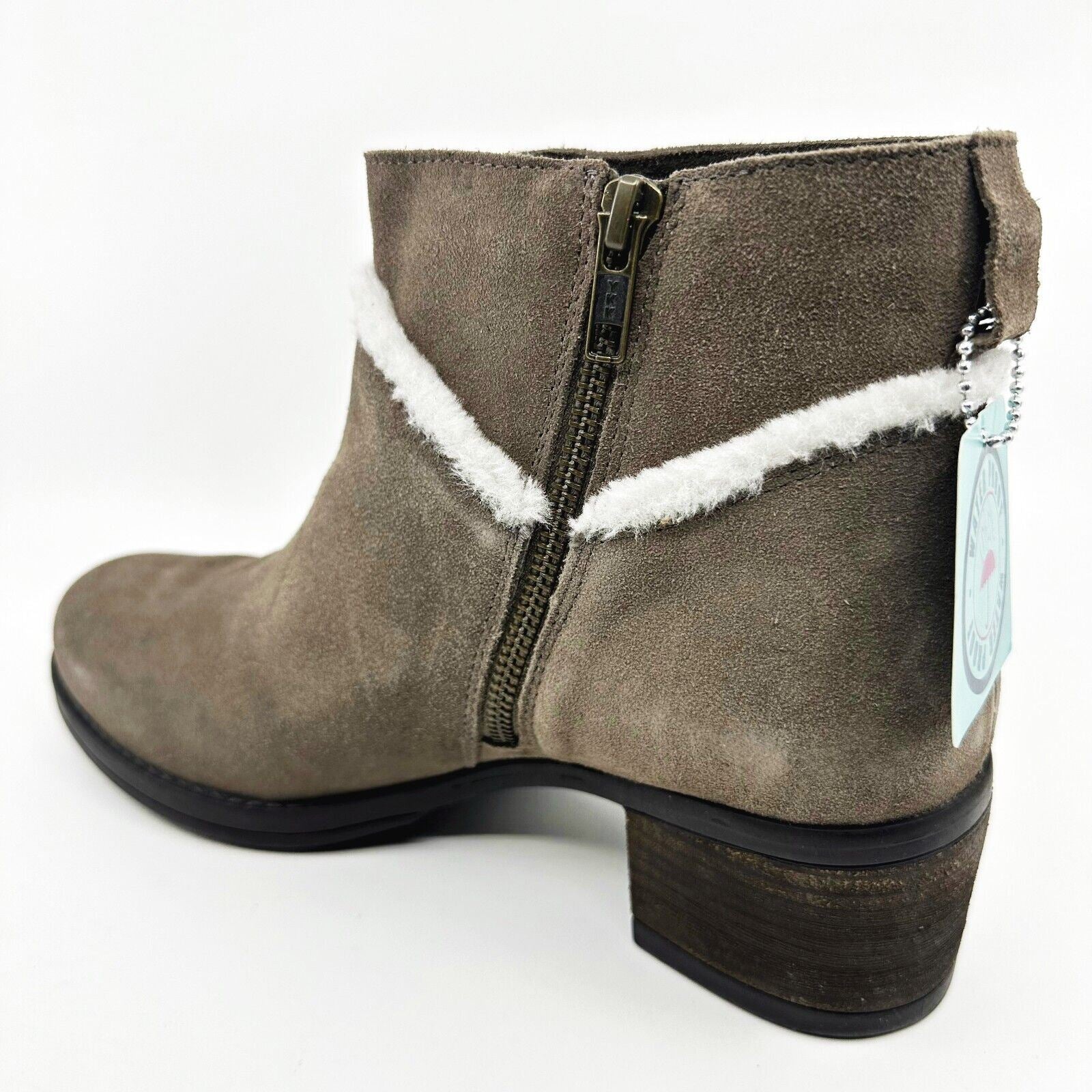 Skechers Fleek Himalayan Taupe Womens Size 8.5 Leather Ankle Bootie