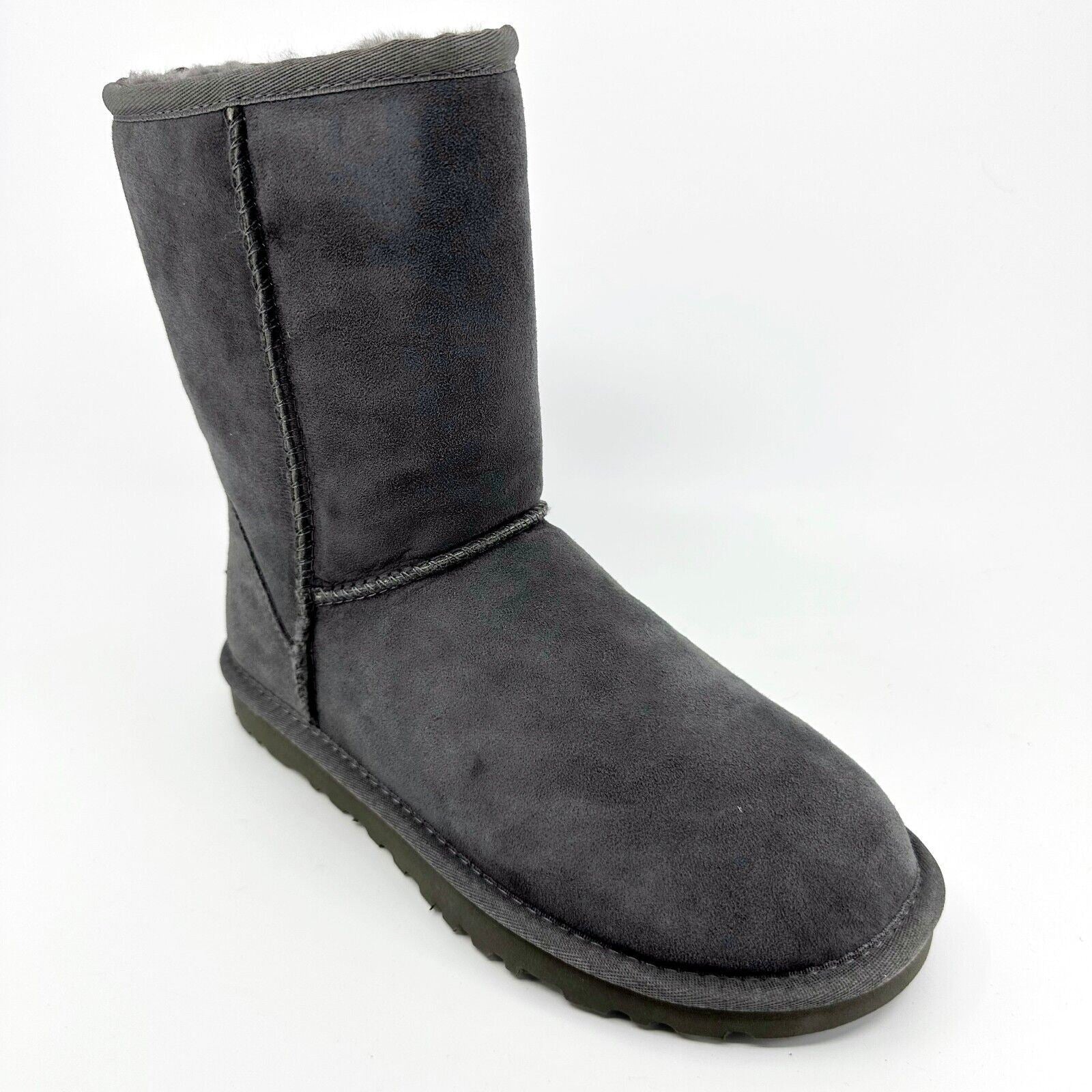 UGG Classic Short Grey Womens Size 6 Sheepskin Suede Boots