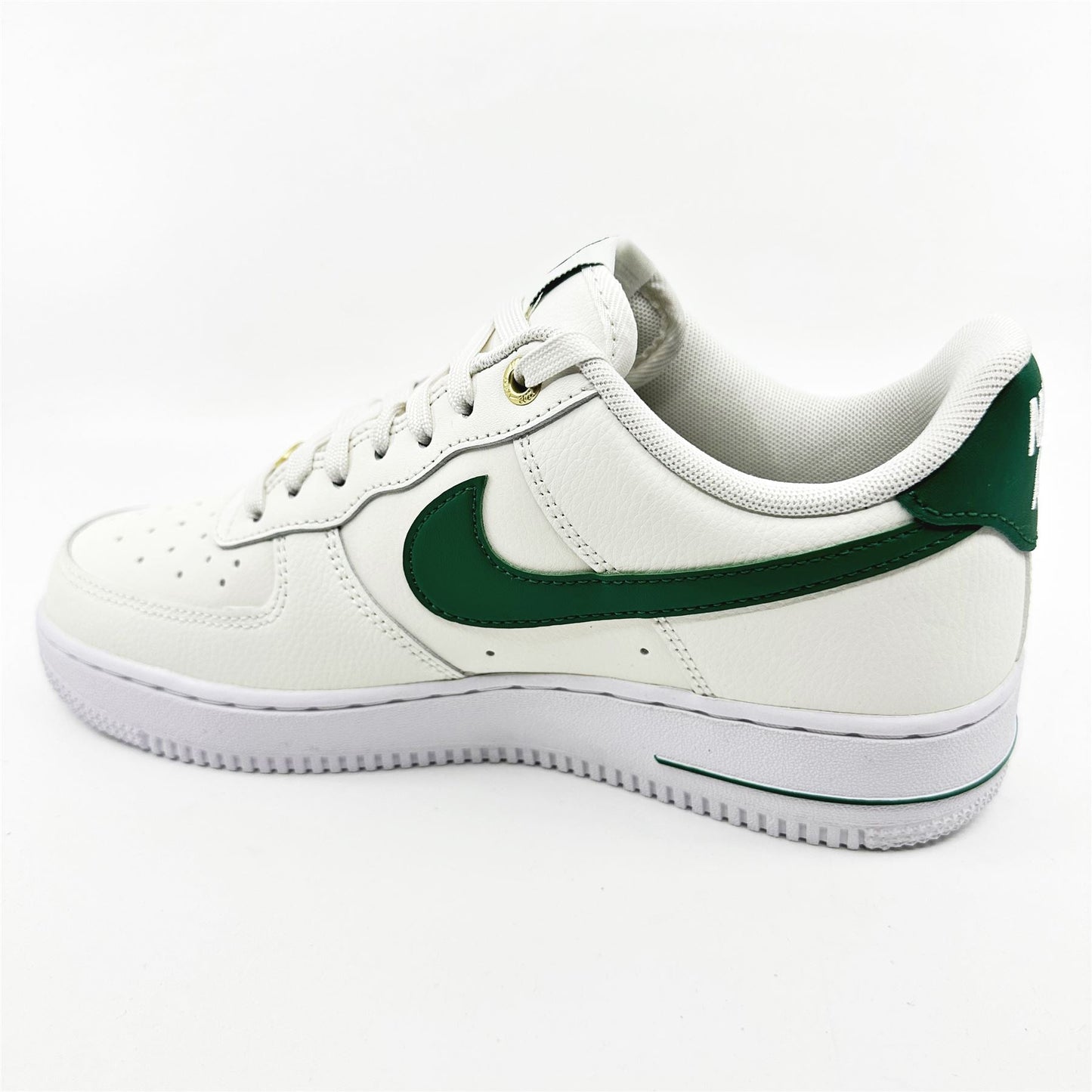 Nike Air Froce 1 '07 SE Sale Malachite White Womens Size 8.5 Athletic Sneaker