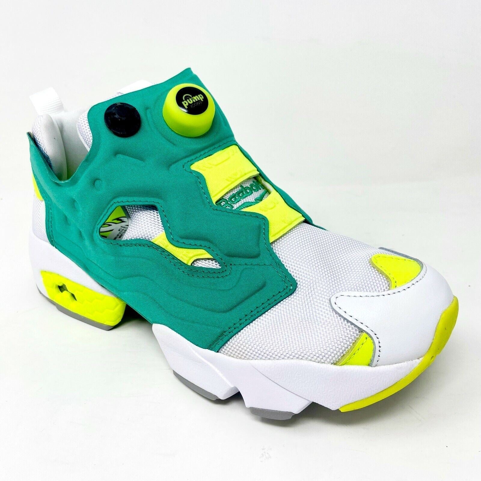 Reebok Instapump Fury OG MU White Emerald Green Mens Basketball Sneakers FP2571