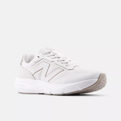 Women's Wide Fit New Balance Dynasoft UA800B Running Trainers