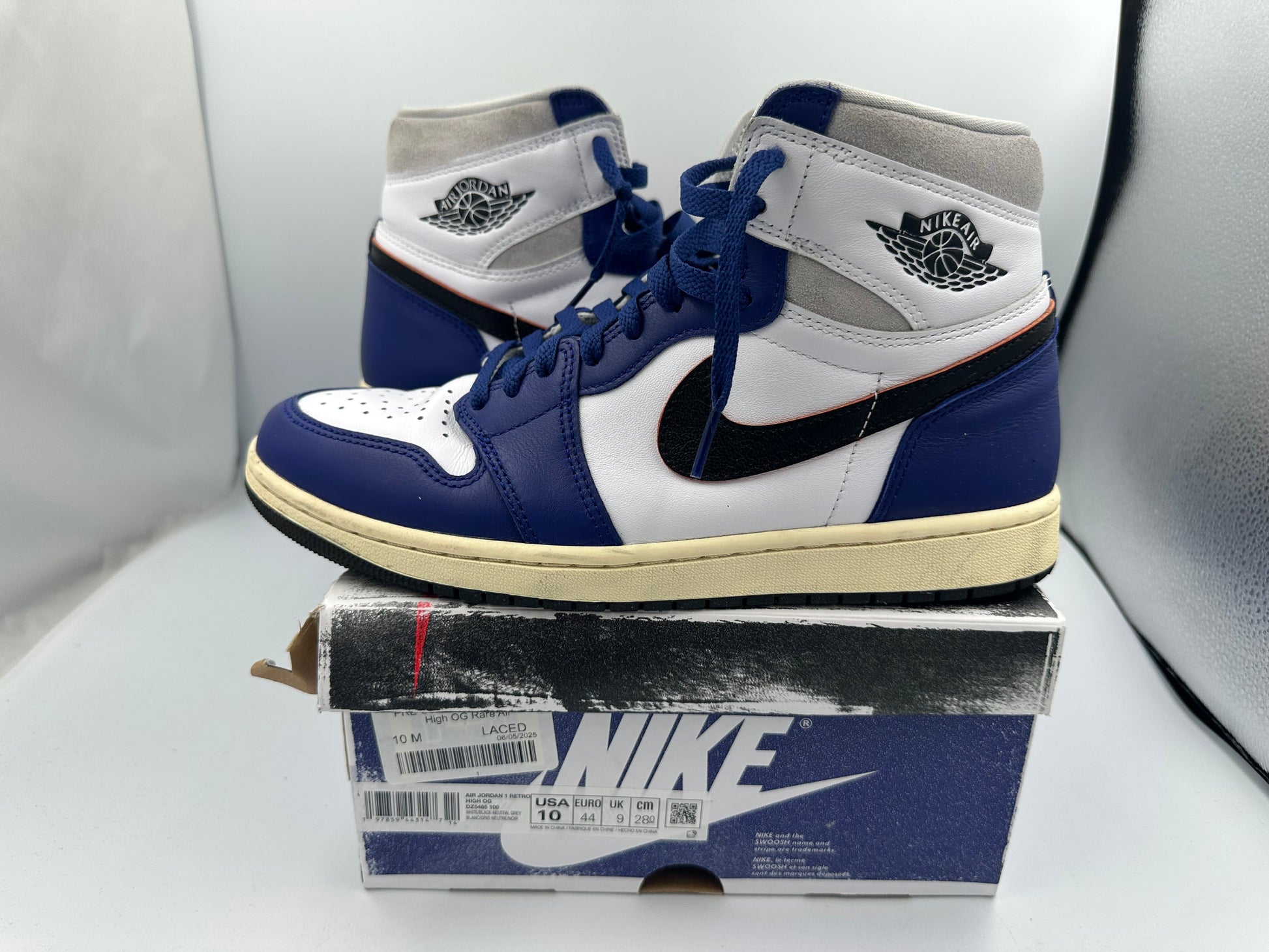 PRE OWNED Jordan 1 Retro High OG Rare Air