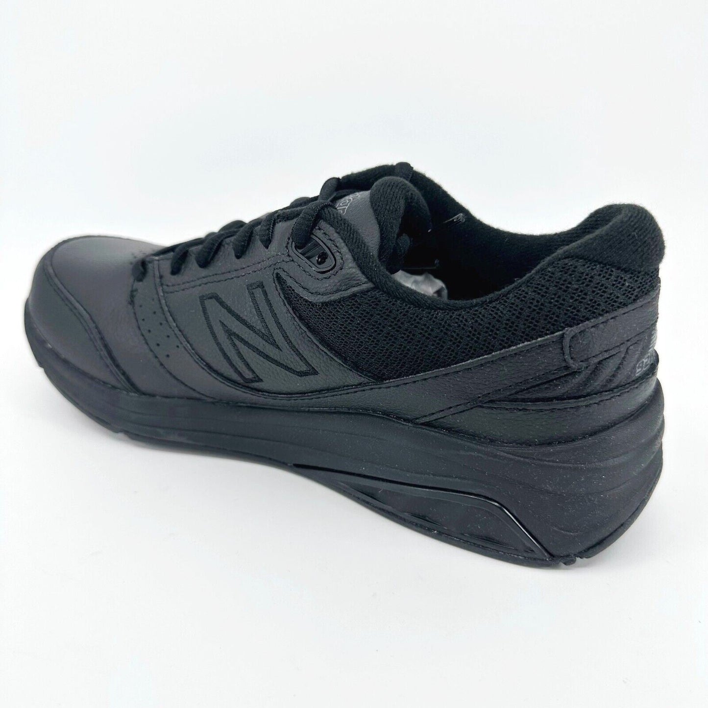 New Balance 928v3 Black Leather Womens Size 7 AA Sneakers WW928BK3
