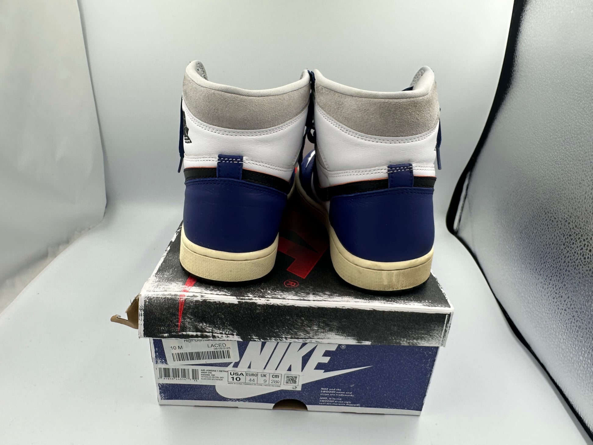 PRE OWNED Jordan 1 Retro High OG Rare Air