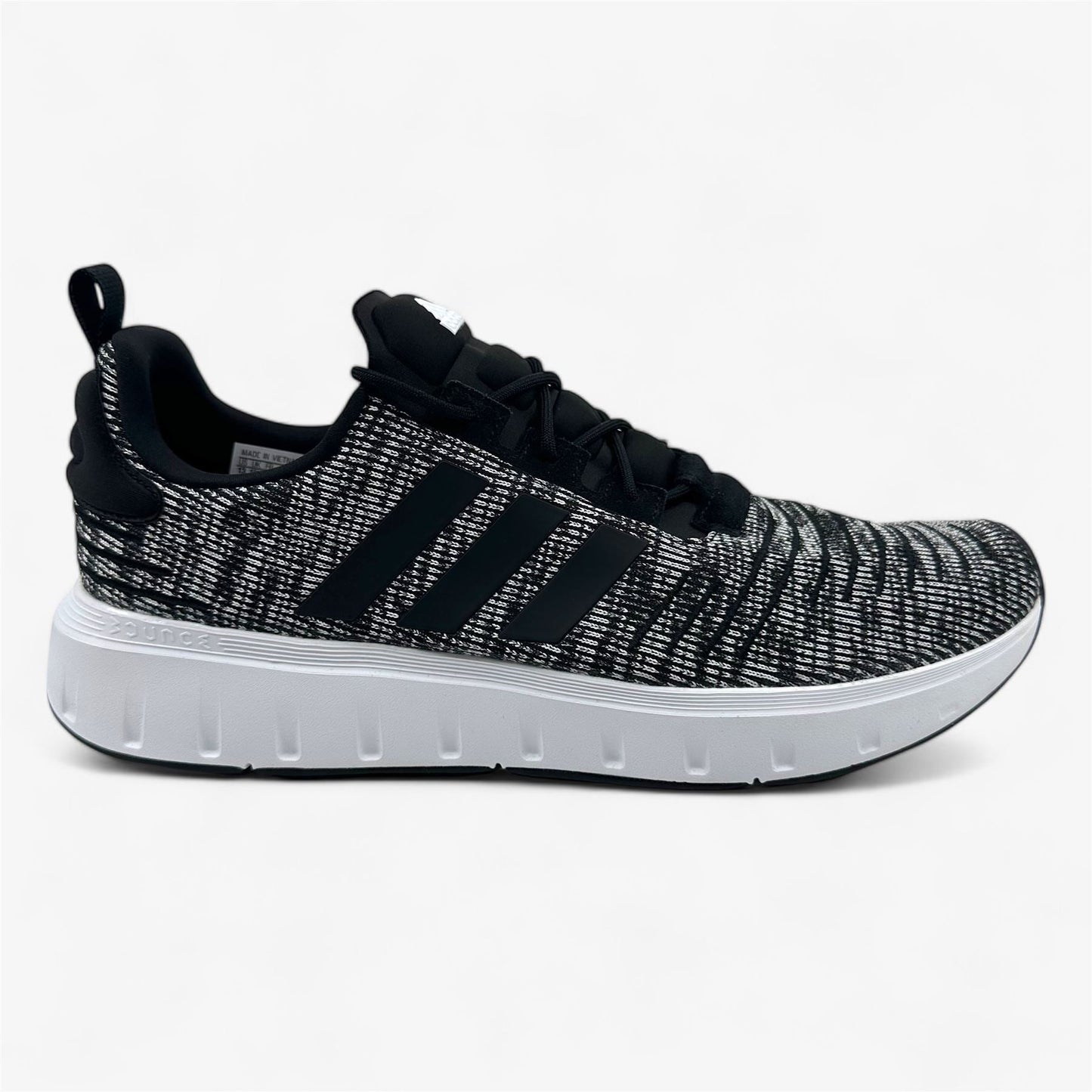 Adidas Swift Run 23 Oreo Black White Mens Size 13 Athletic Sneaker