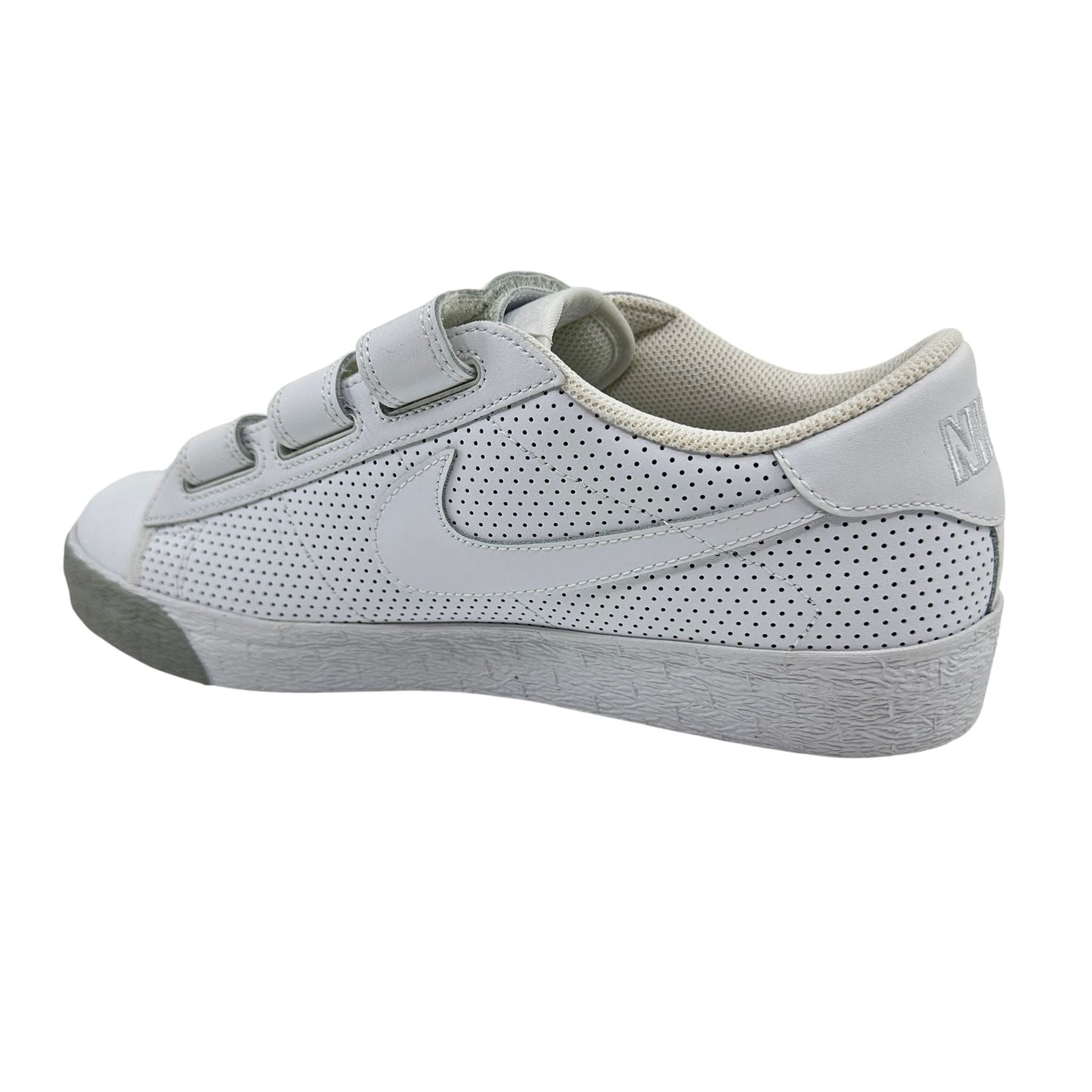 Nike Blazer Low V Triple White Mens Athletic Sneaker