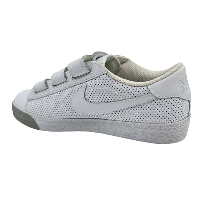 Nike Blazer Low V Triple White Mens Athletic Sneaker