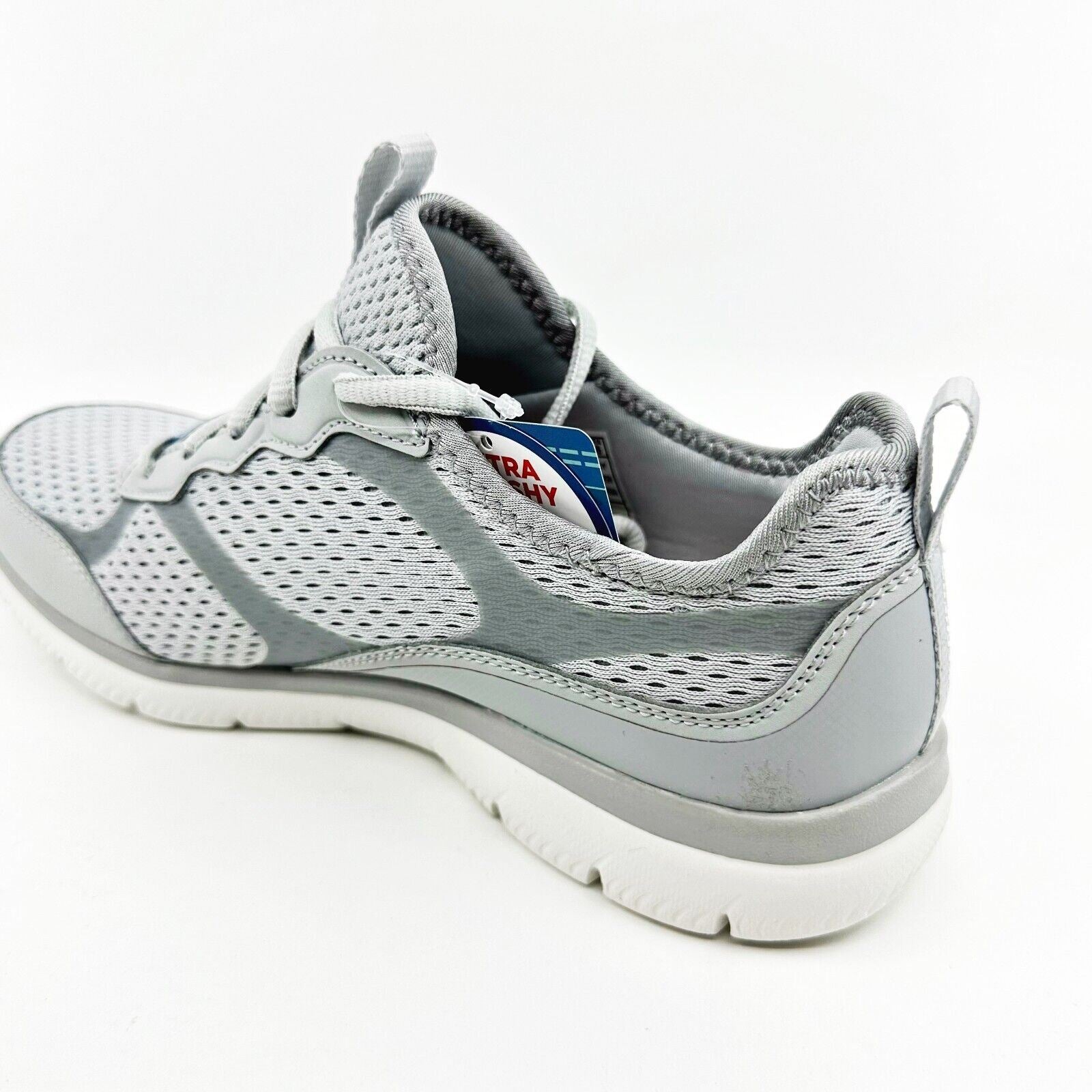 Skechers Summits Free Classics Light Gray Womens Size 7.5 Athletic Slip In Shoes