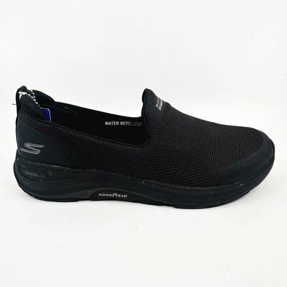 Skechers Go Walk Outdoor Fun Trail Black Womens Size 9.5 Slip Resistant Shoes