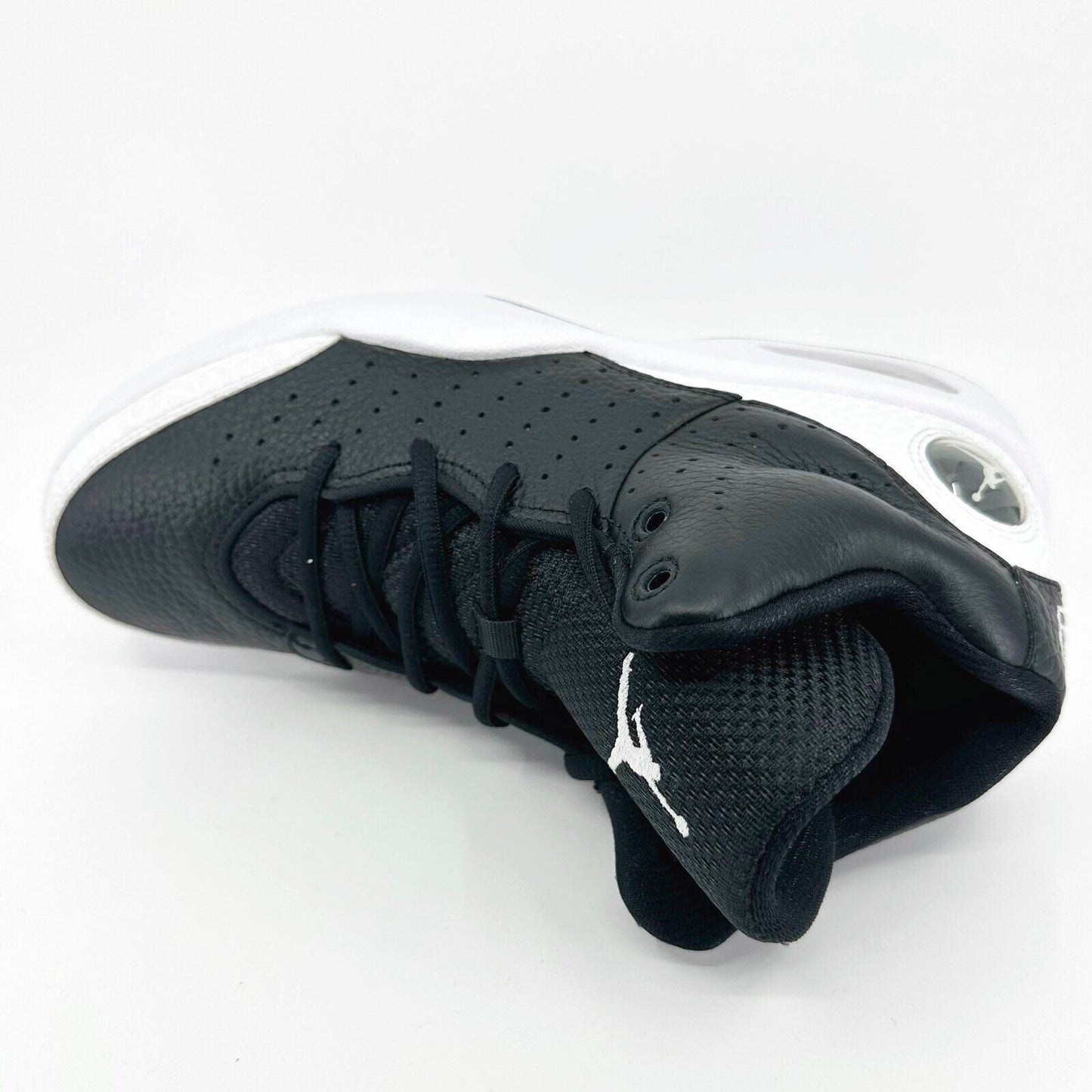 Jordan Flight Tradition Black White Mens Basketball Sneakers 819472 010