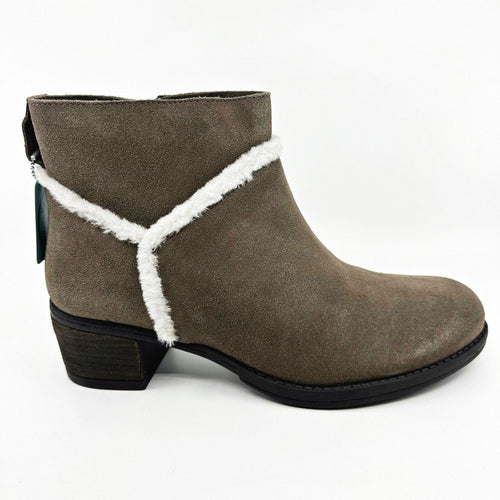 Skechers Fleek Himalayan Taupe Womens Size 8.5 Leather Ankle Bootie