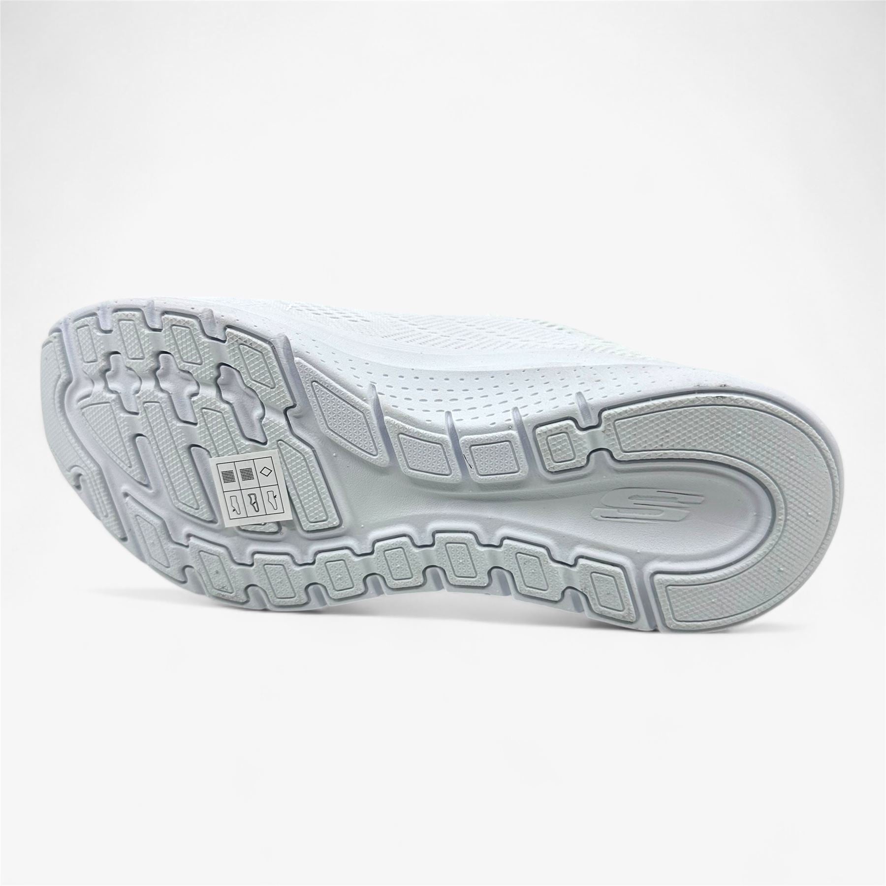 Skechers Arch Fit 2.0 Big League White Womens Wide Athletic Sneaker