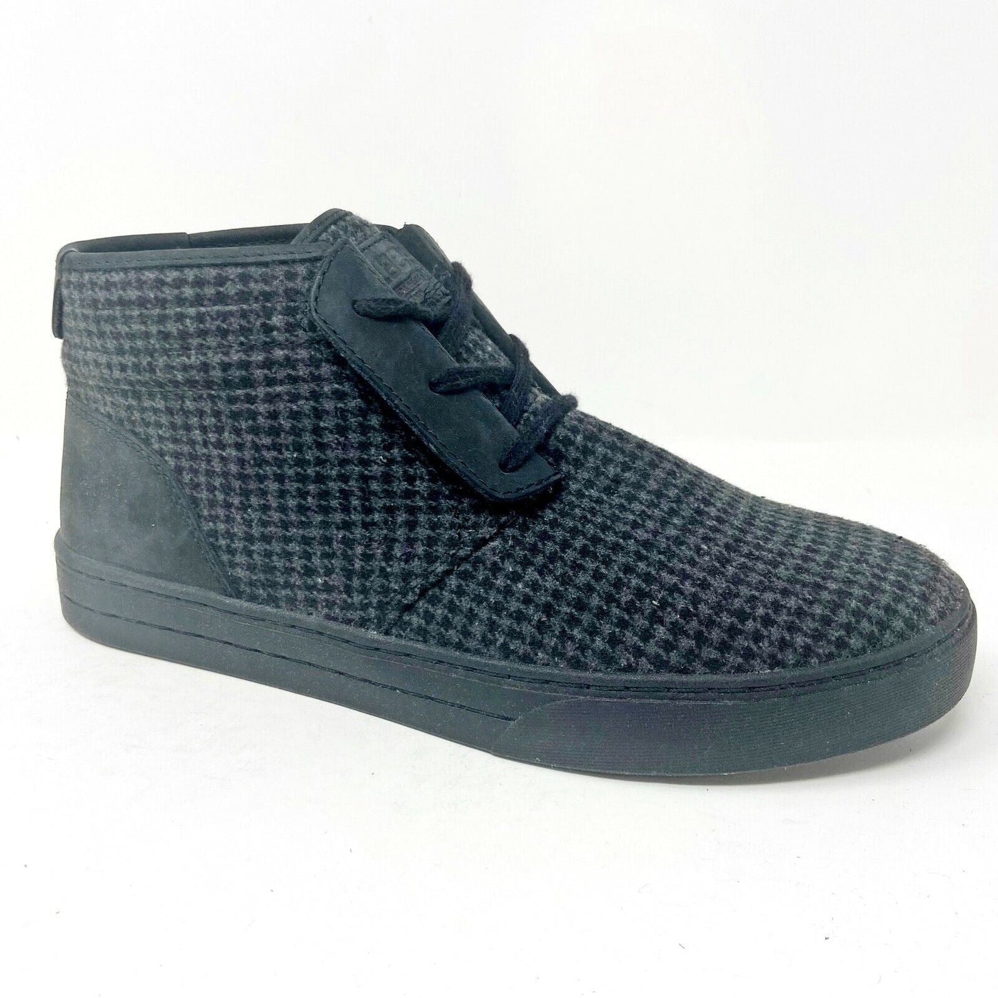 Clae McQueen Black Nubuck Wool Mens Casual Sneakers