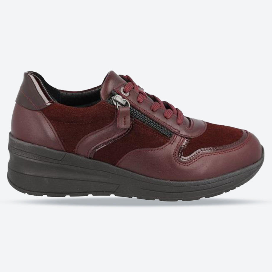 Women's Wide Fit DB Fleet Trainers