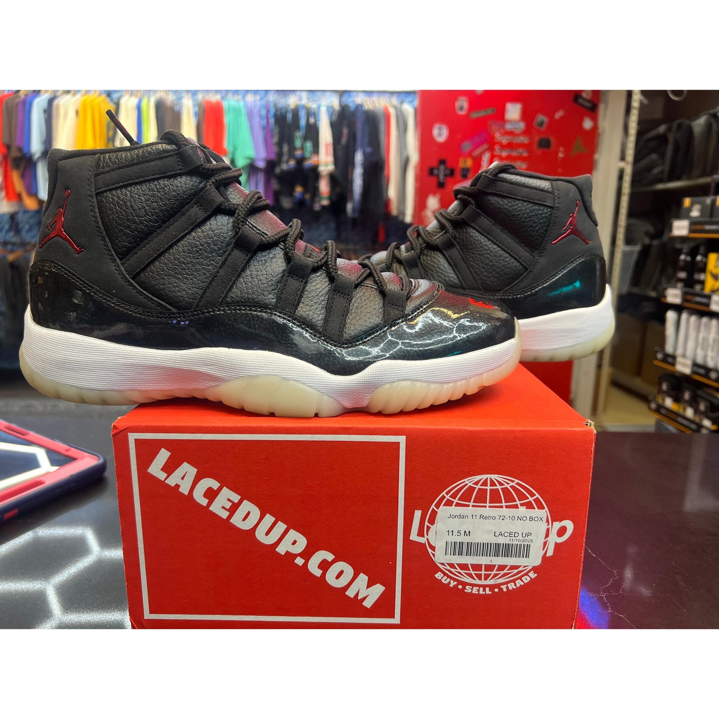 Jordan 11 Retro 72-10 NO BOX