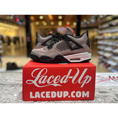 PRE OWNED Jordan 4 Retro Taupe Haze (GS) no box