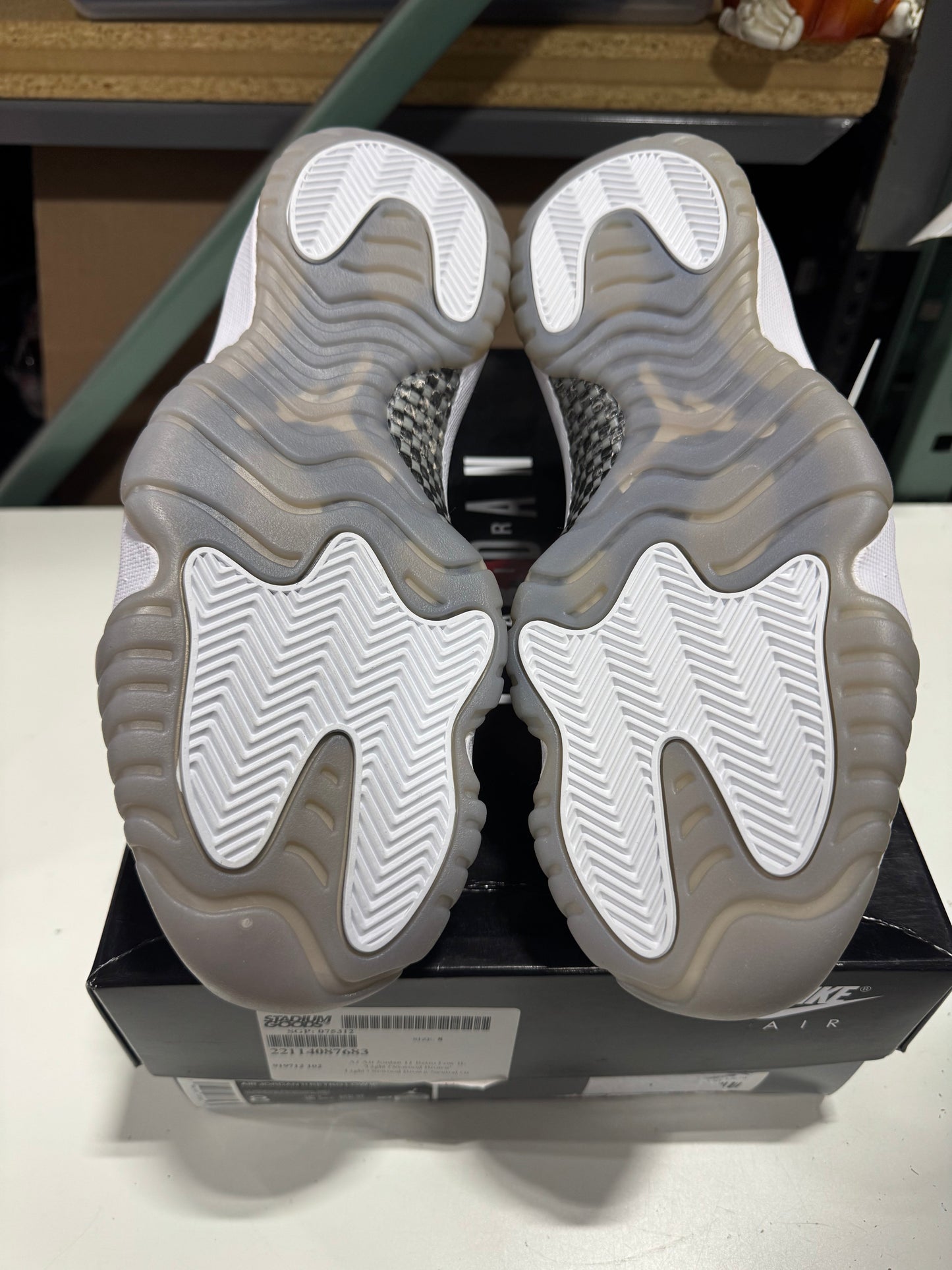 *Conditional* Air Jordan 11 Retro Low IE 'Light Orewood Brown' M 2022
