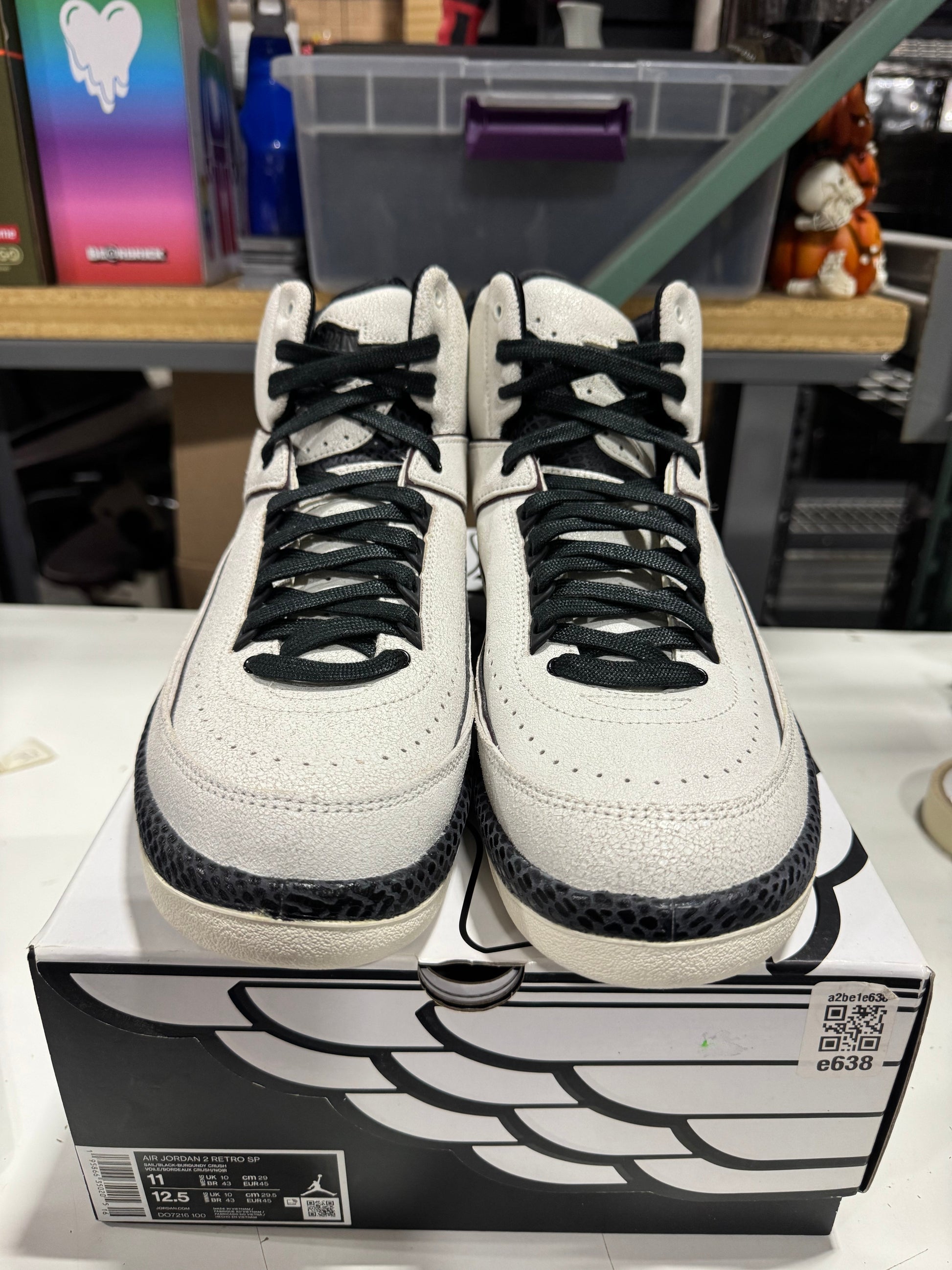 PRE OWNED Jordan 2 Retro A Ma Maniére Airness