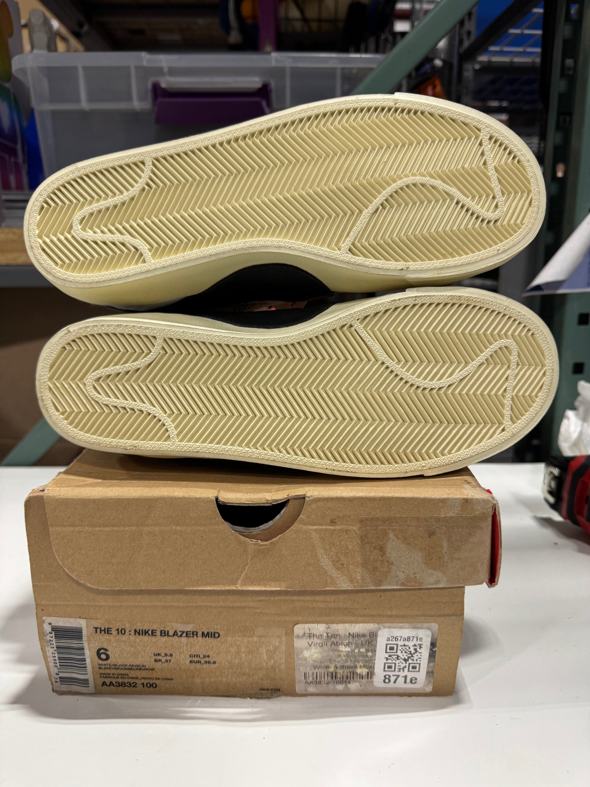 *Conditional*  Nike Blazer Mid Off-White (White/Black-Muslin)