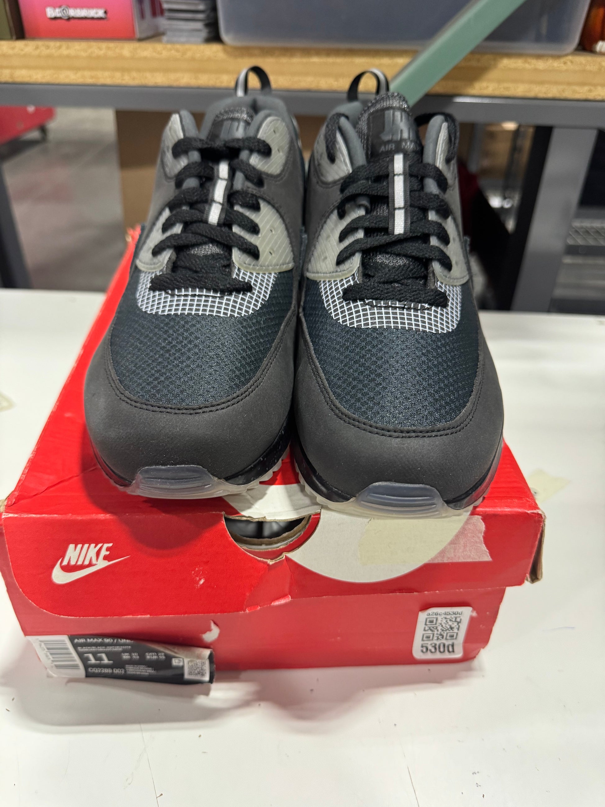 *Conditional* Nike Air Max 90 20 Undefeated Black