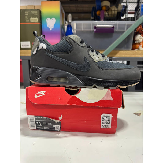 *Conditional* Nike Air Max 90 20 Undefeated Black