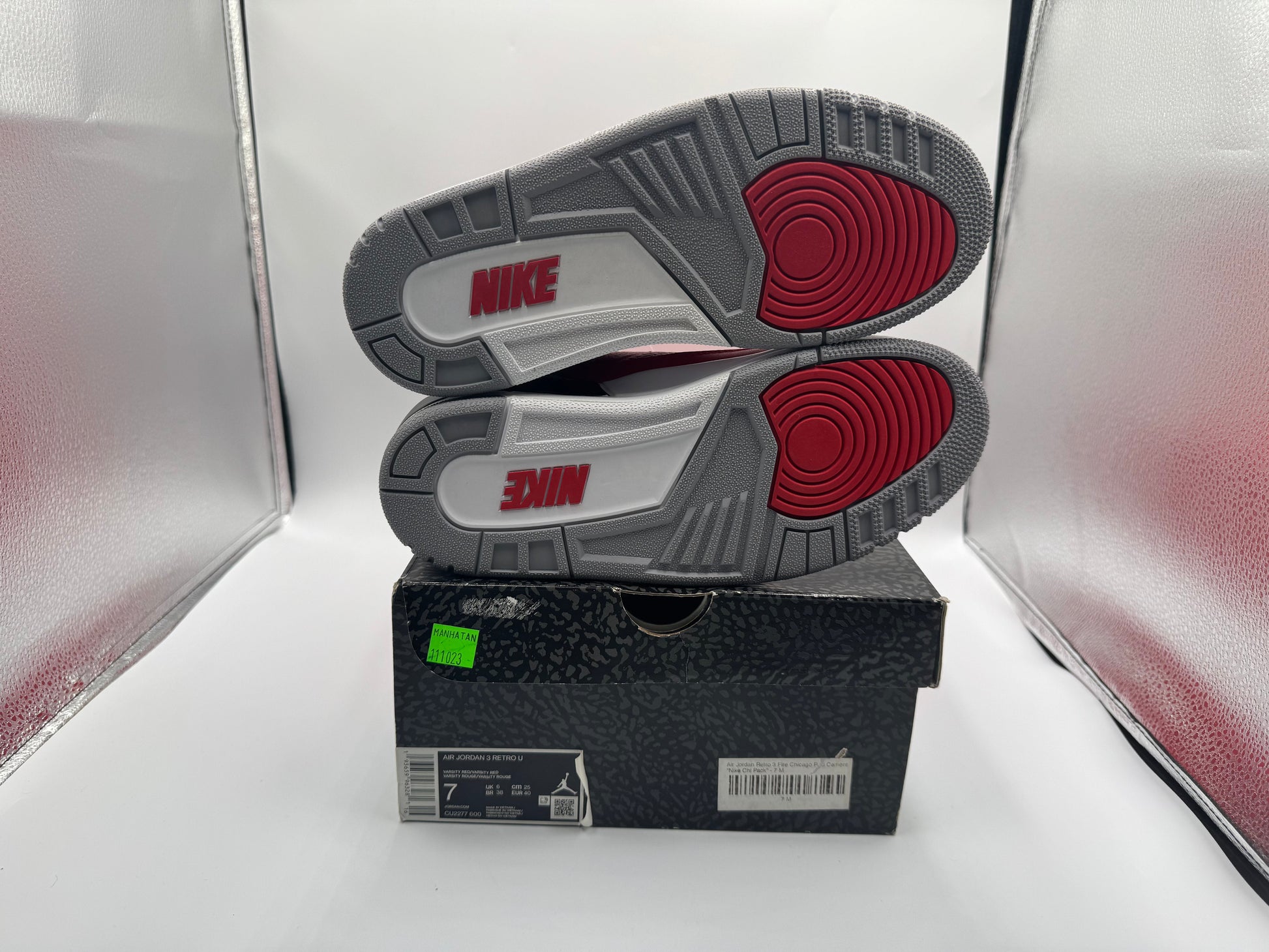 PRE OWNED Air Jordan Retro 3 "Red Cement" GS Conditional