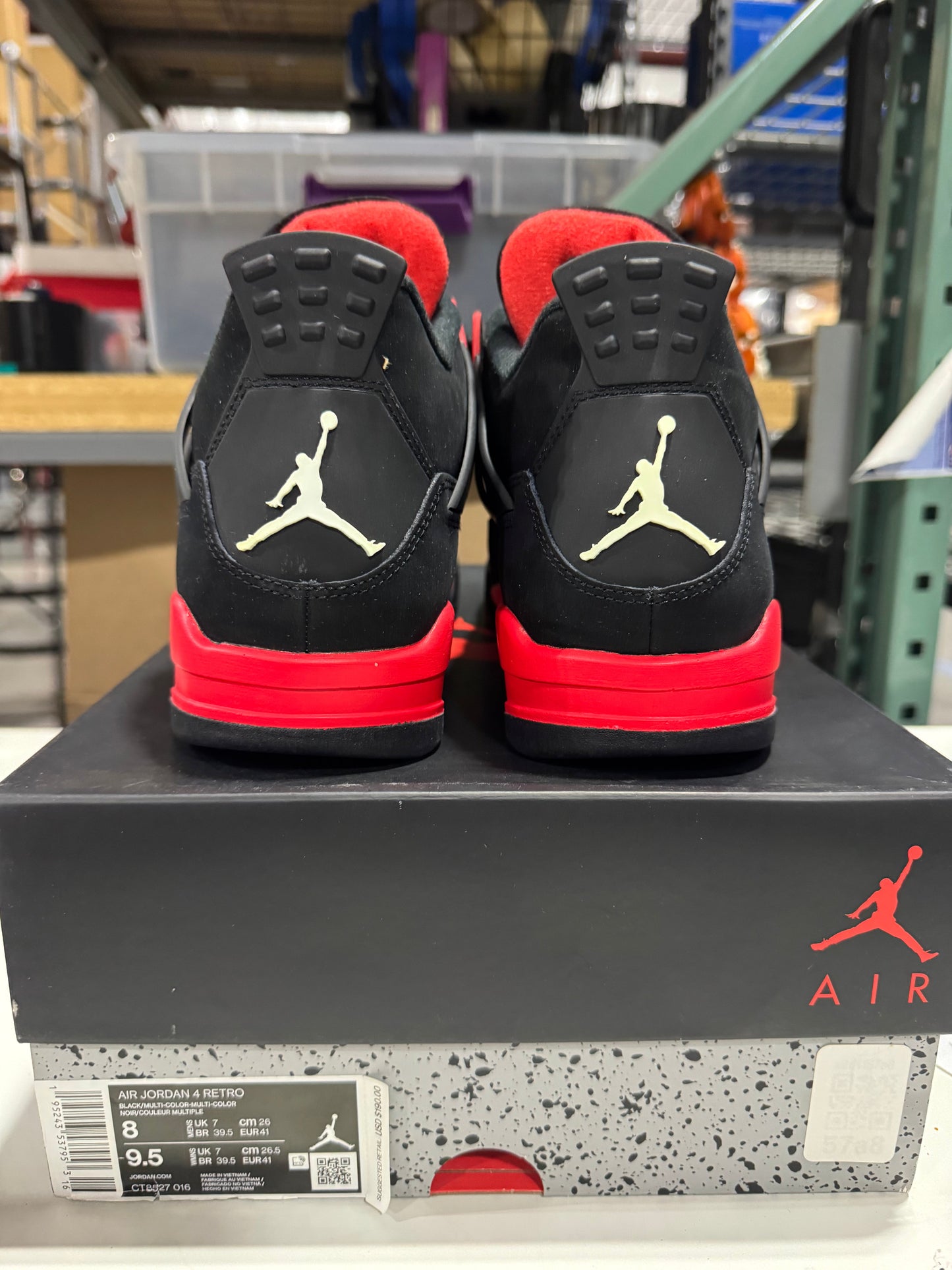 PRE OWNED (VNDS) Jordan 4 Retro Red Thunder
