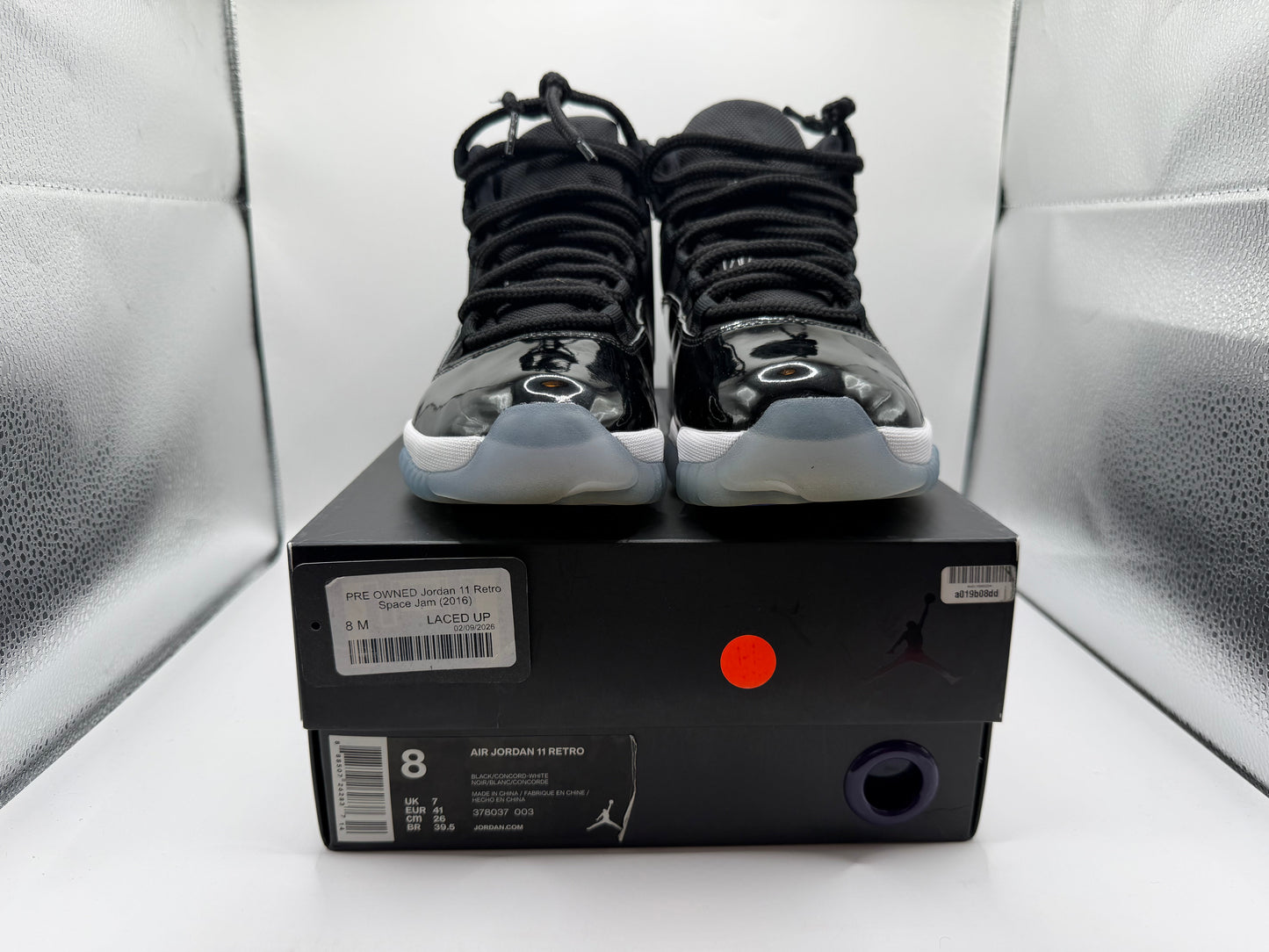 PRE OWNED Jordan 11 Retro Space Jam (2016)