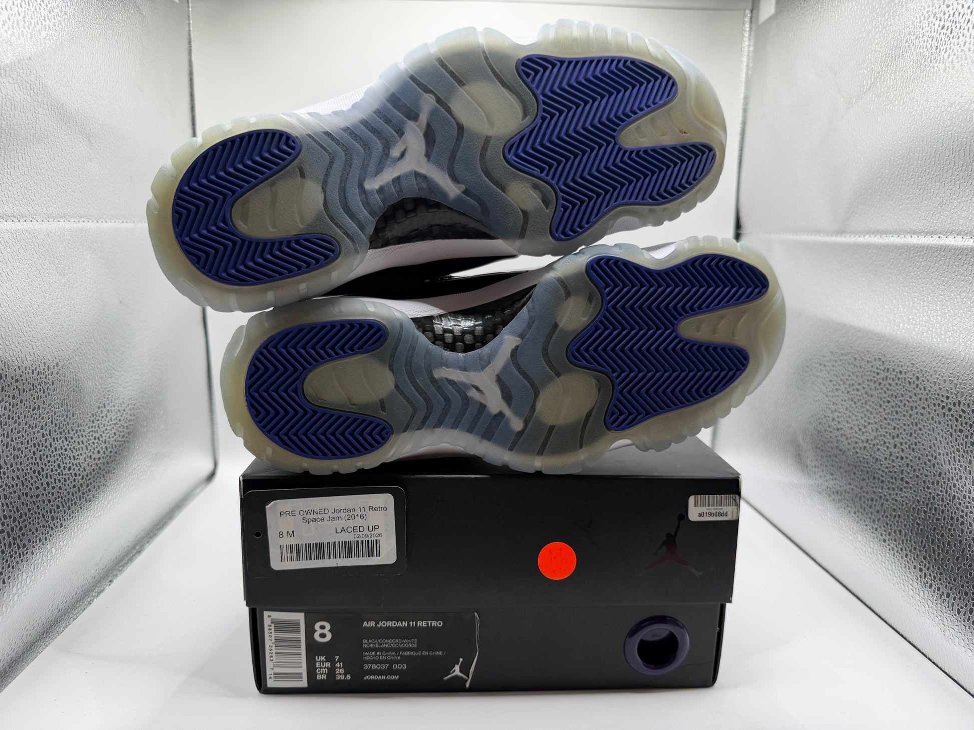 PRE OWNED Jordan 11 Retro Space Jam (2016)