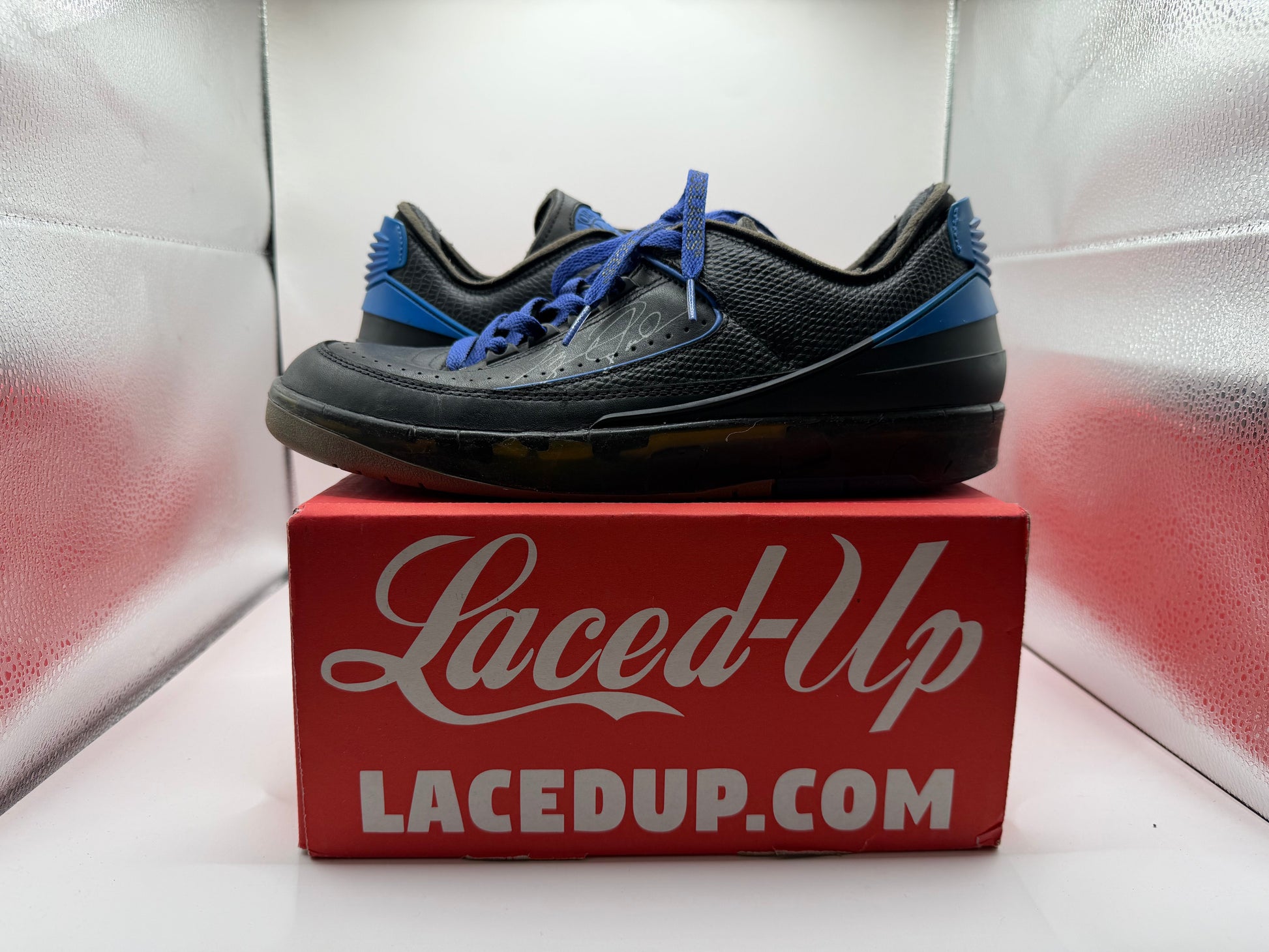 PRE OWNED Jordan 2 Retro Low SP Off-White Black Blue Conditonal