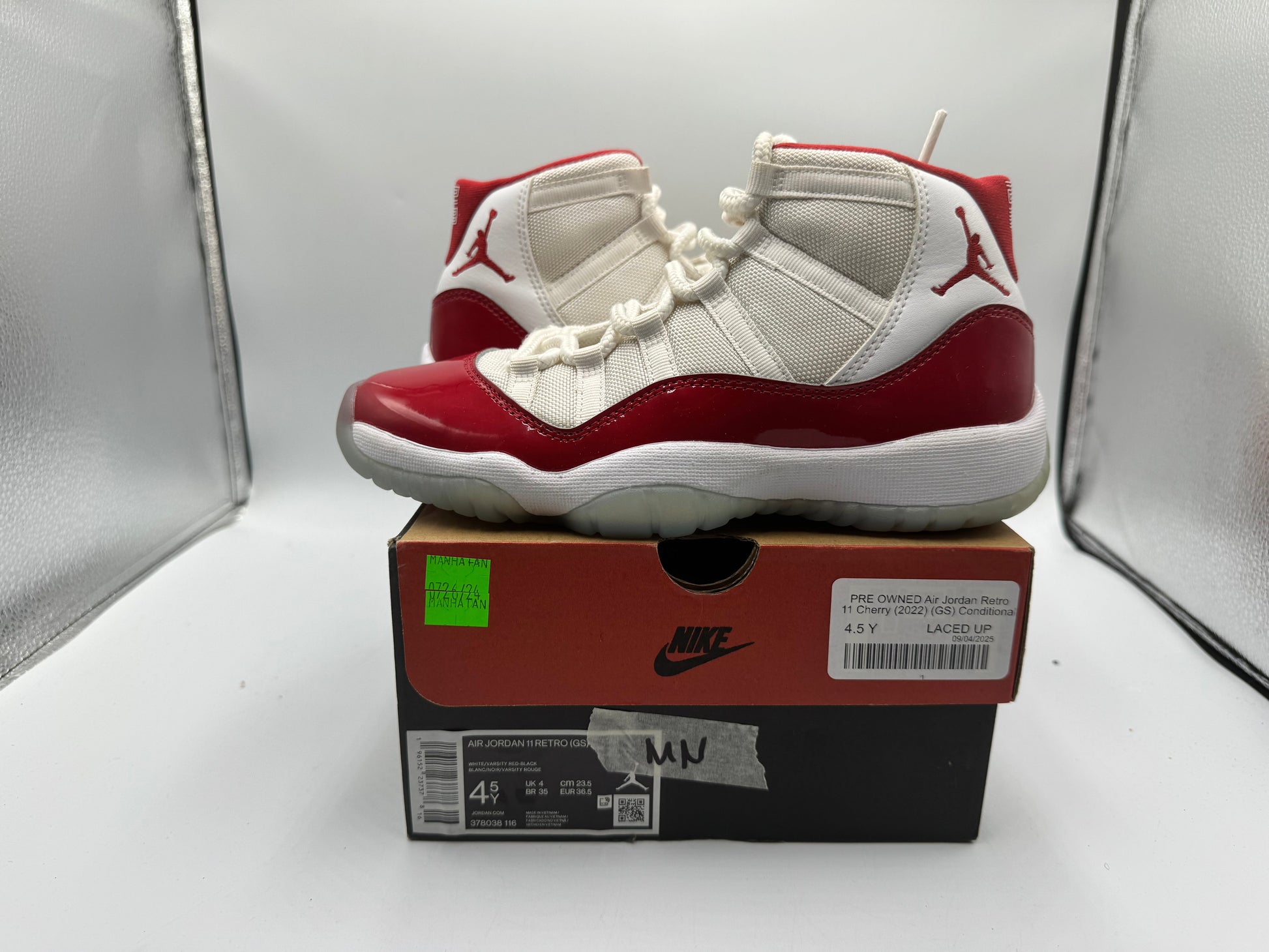 PRE OWNED Air Jordan Retro 11 Cherry (2022) (GS) Conditional