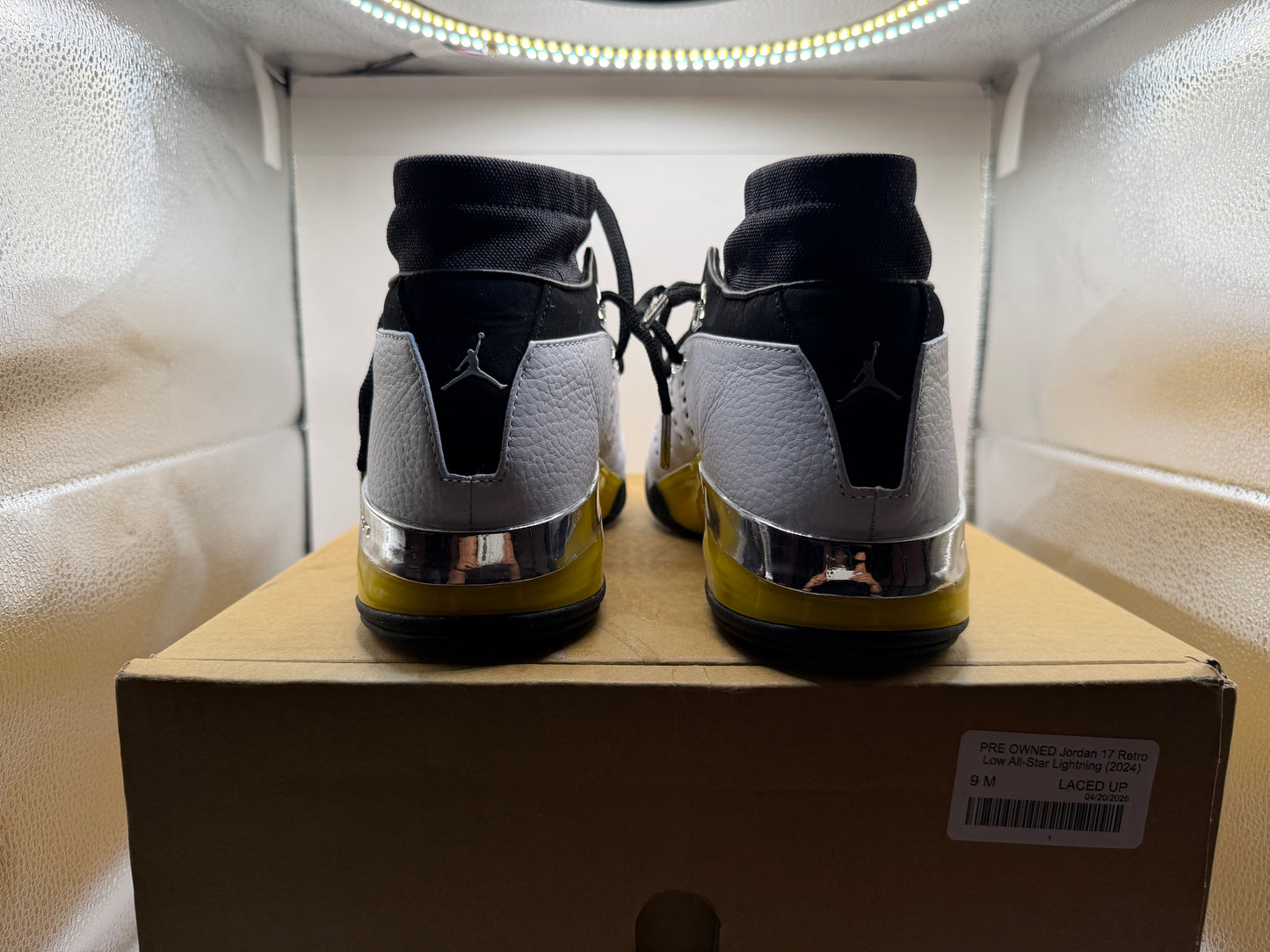 PRE OWNED Jordan 17 Retro Low All-Star Lightning (2024)