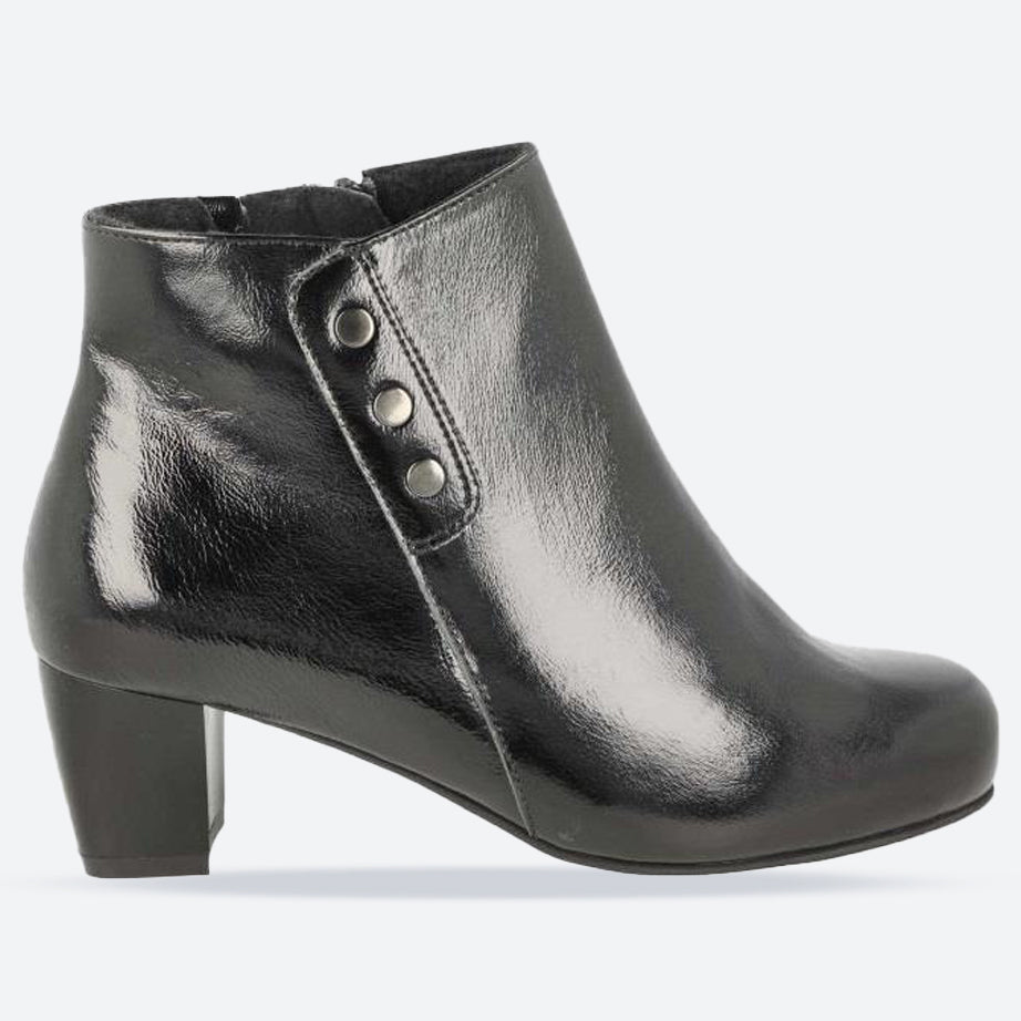 Women's Wide Fit DB Jeannie Heeled Boots