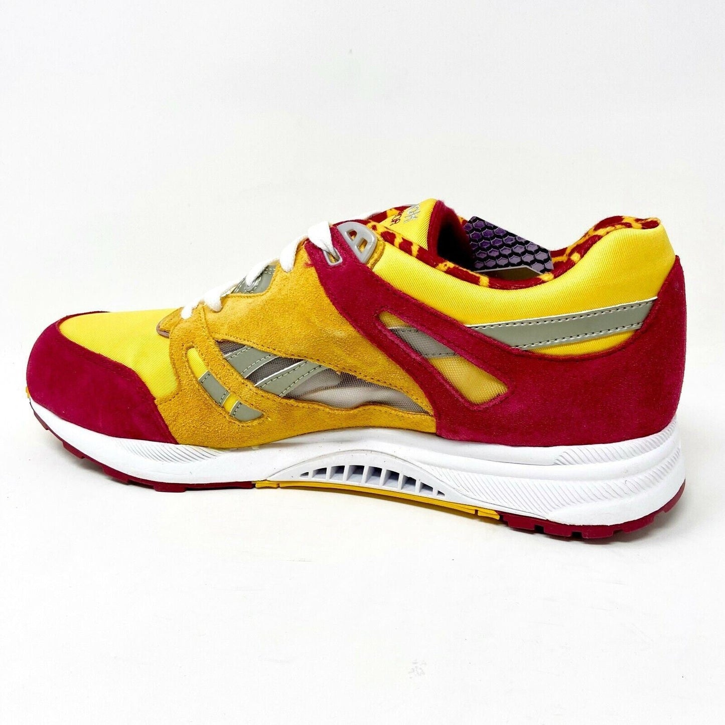 Reebok Ventilator Gold Pink White Womens Trainers Sneakers V53319