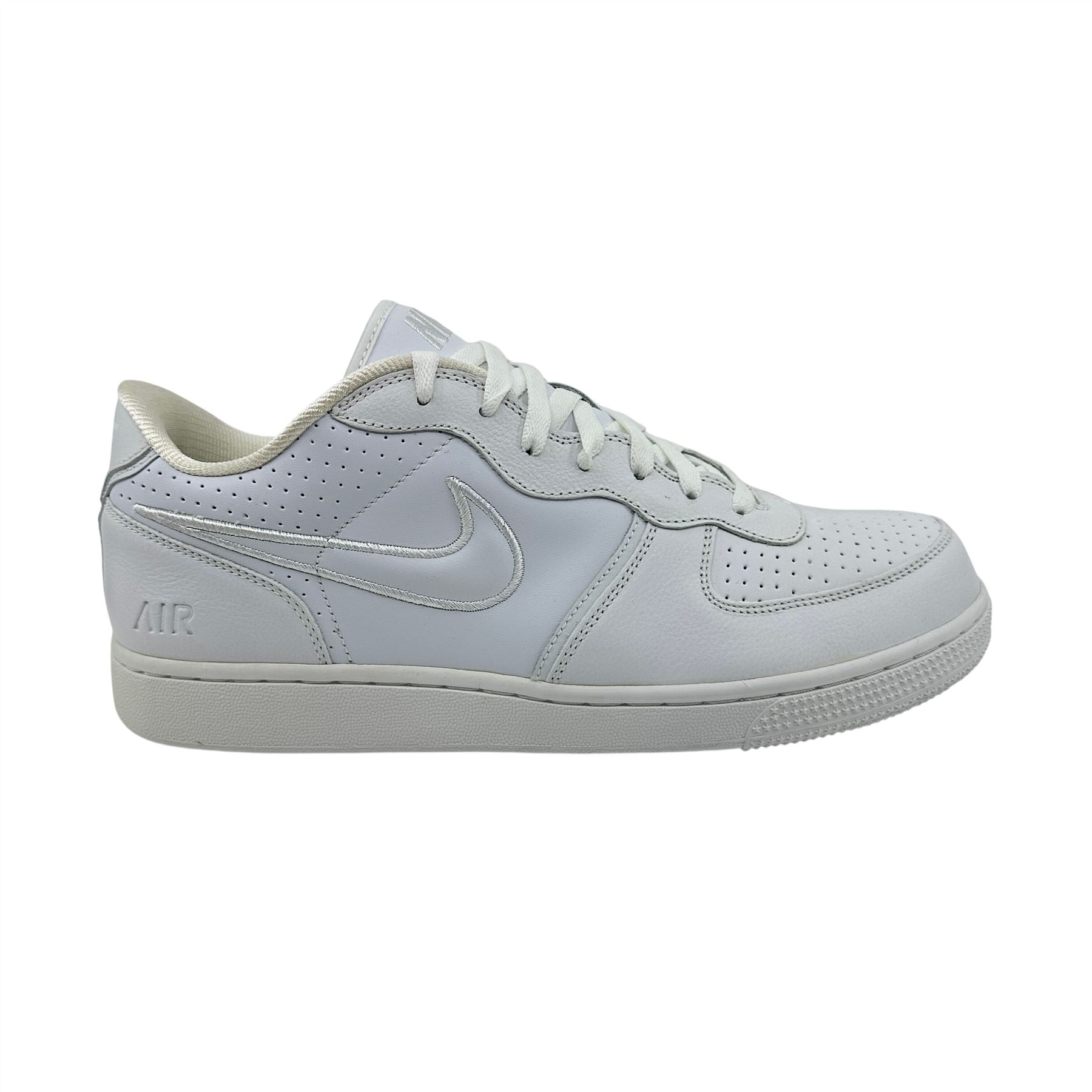 Nike Air Zoom Infiltrator Triple White Mens Athletic Sneaker