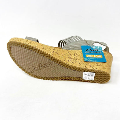 Skechers Beverlee Smitten Kitten Taupe Womens Size 10 Wedge Foam Strap Sandals