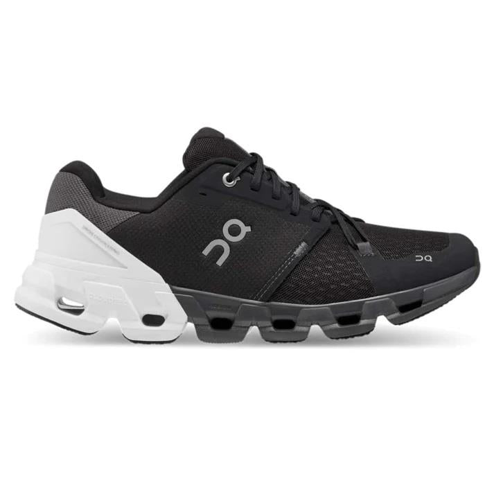 Women's Wide Fit On Cloudflyer 4 Walking Trainers