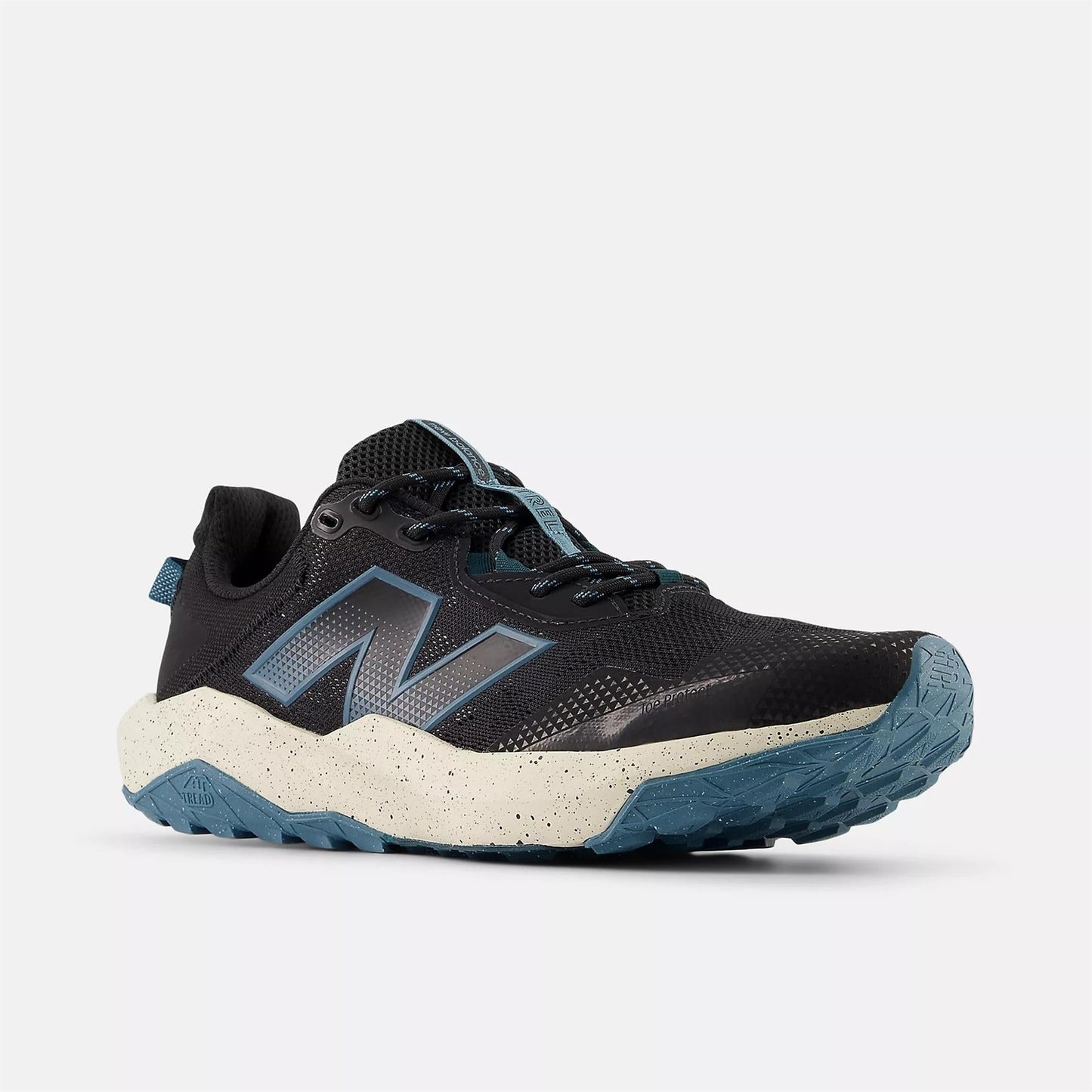 Women's Wide Fit New Balance MNTR9D5 Dynasoft Nitrel V6 Trail Walking/Running Trainers