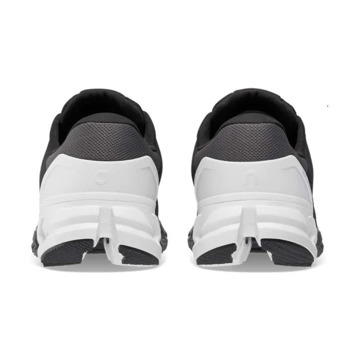 Women's Wide Fit On Cloudflyer 4 Walking Trainers