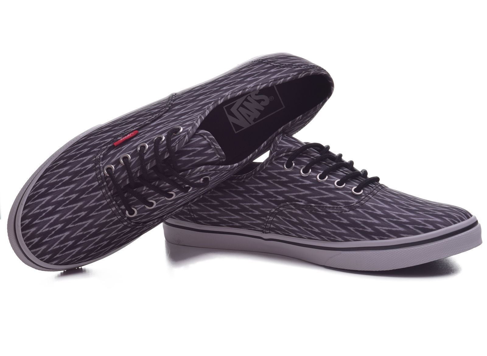 VANS Authentic Lo Pro (Ikat) Black True White Sneakers Womens Size 5.5