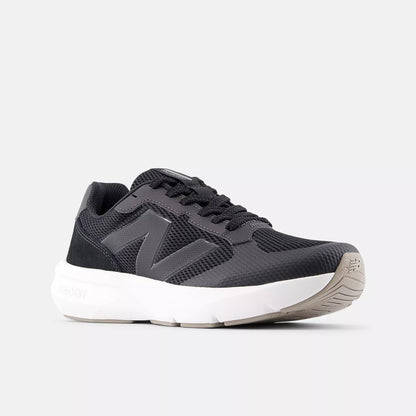 Women's Wide Fit New Balance Dynasoft UA800B Running Trainers
