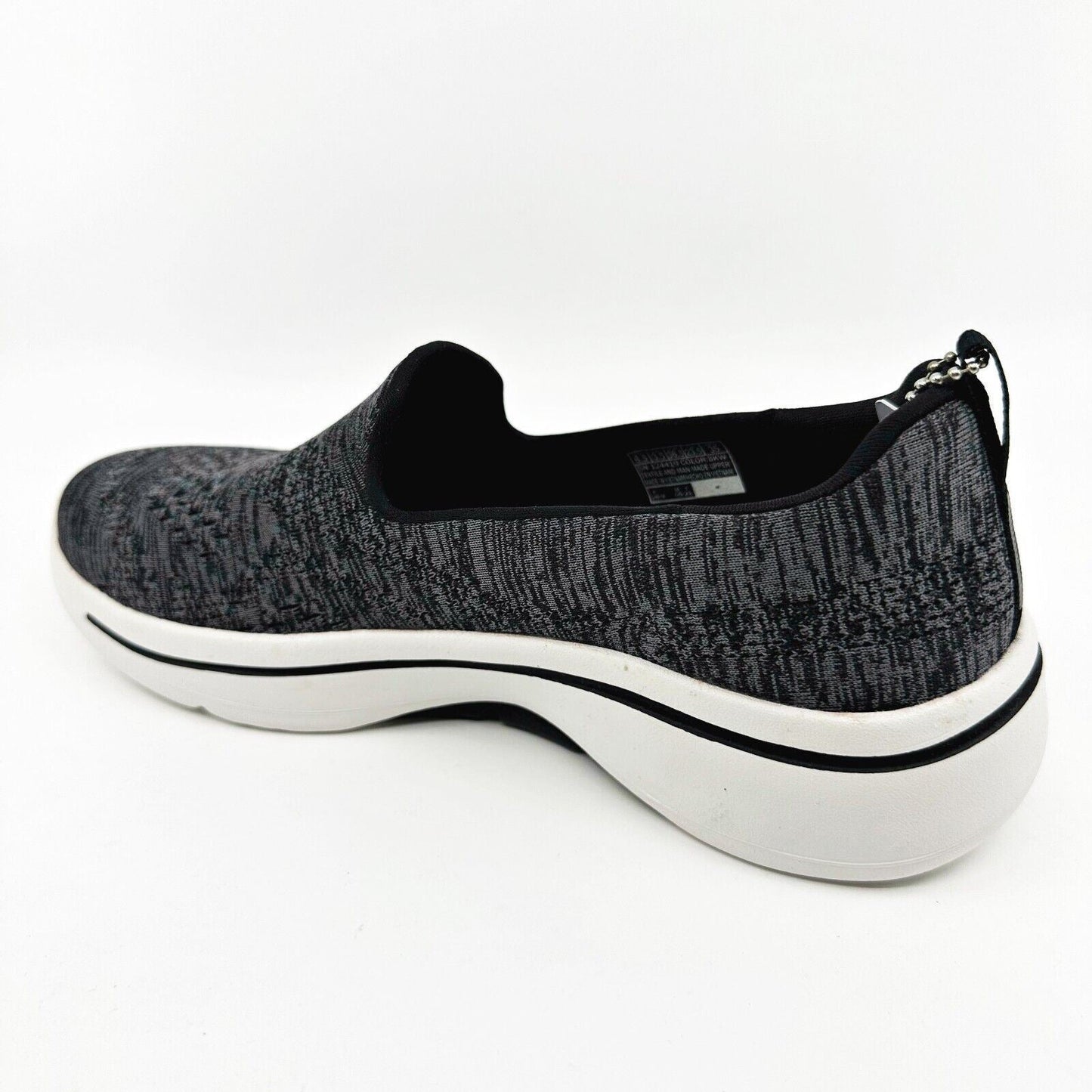 Skechers Go Walk Arch Fit Finley Black White Womens Size 6.5 Slip On Shoes