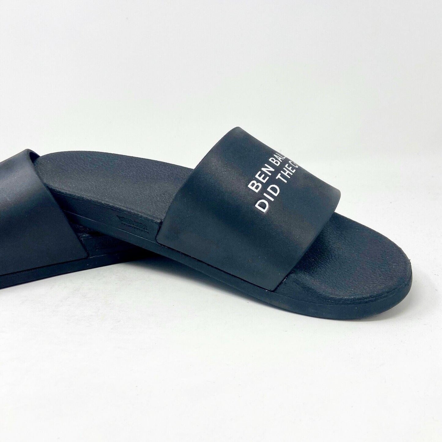 Straye "Ben Baller Did The Chain" Slide Black Mens Size 9 Sandals SZM 8444