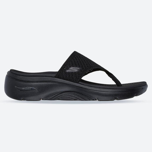 Women's Wide Fit Skechers 140861 Carrie Go Walk Arch Fit 2.0 Sandals