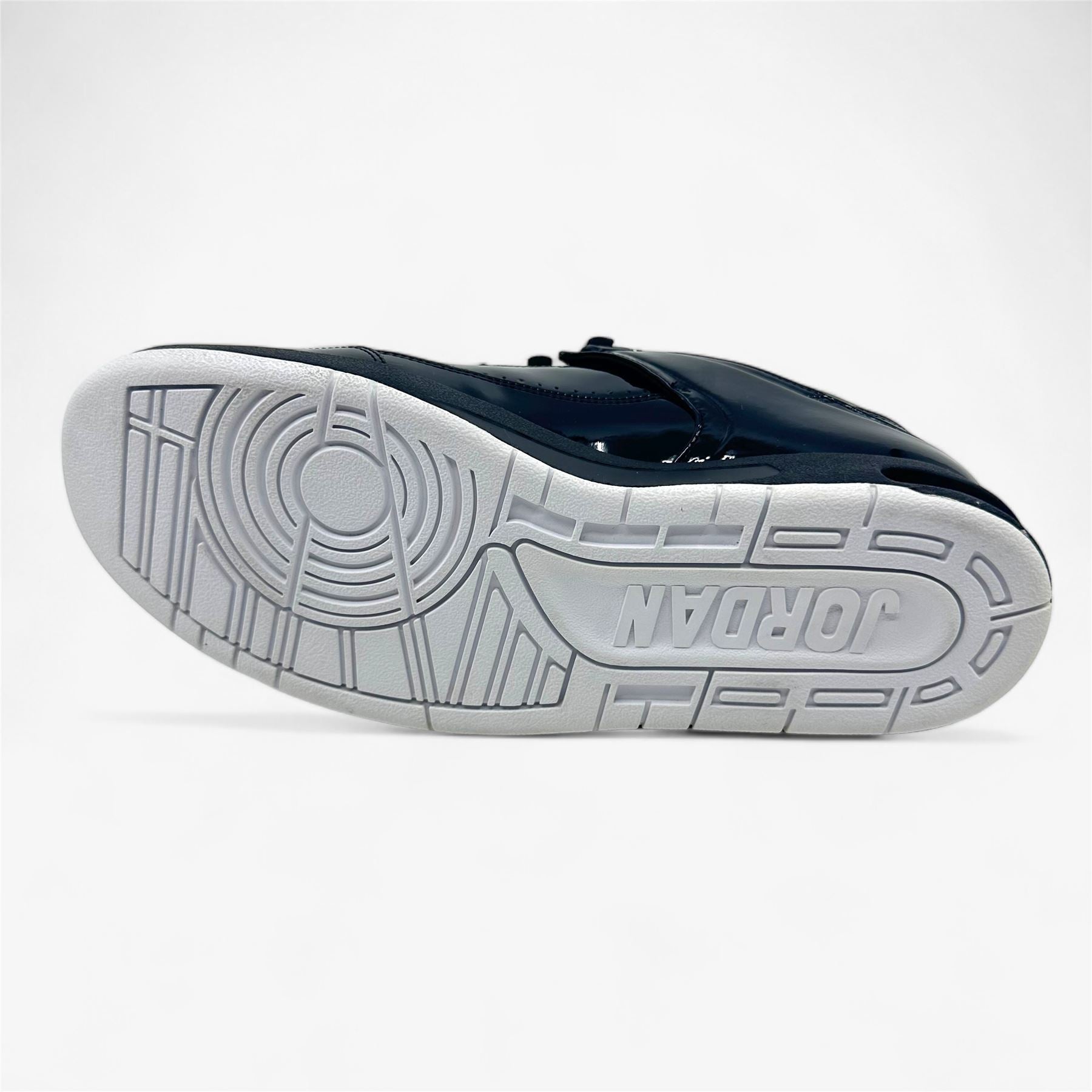 Jordan Classic '87 Black White Mens Athletic Sneaker