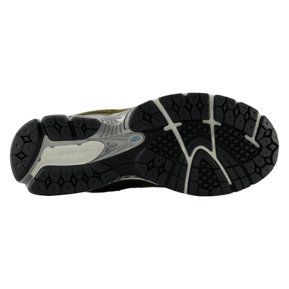 New Balance 2002R Men