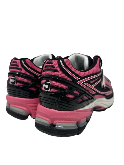 New Balance 1906R Desert Heat Black Pink